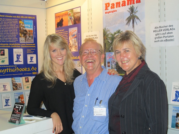 Verleger Klaus Heller mit Frau Gabi und Tochter Susi auf der Frankfurter Buchmesse